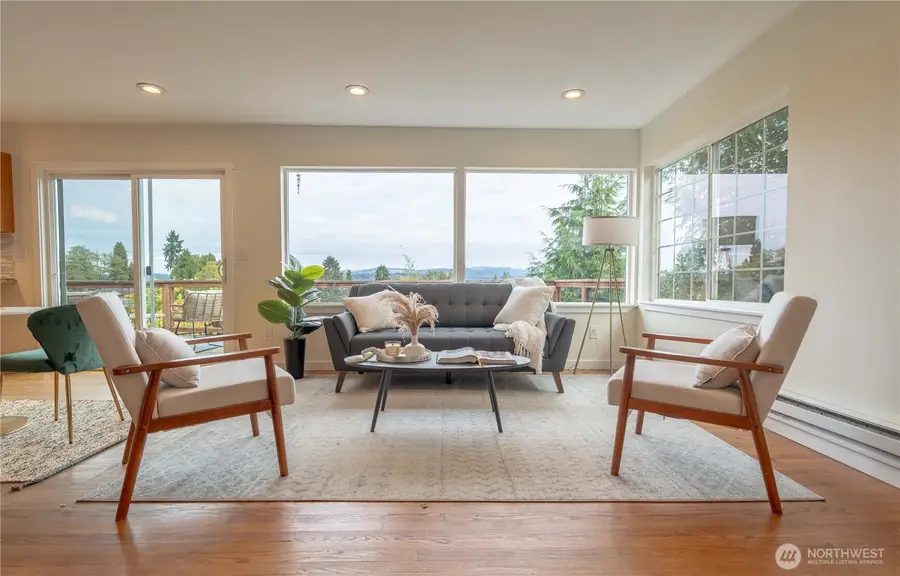 8344 Beacon Avenue S, Seattle, WA 98118 - #3