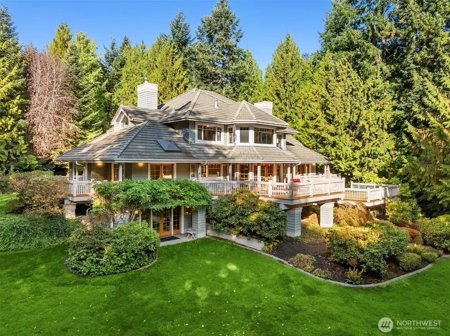 10133 Citation Court Ne, Bainbridge Island, WA 98110 - #2