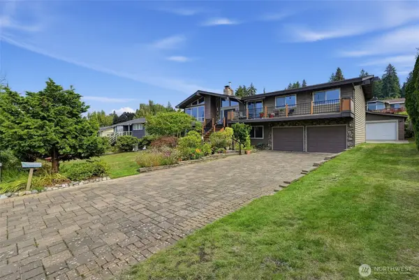 412 Olympic Avenue, Edmonds, WA 98020