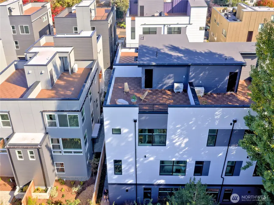 717 15th Avenue #D, Seattle, WA 98122 - #2