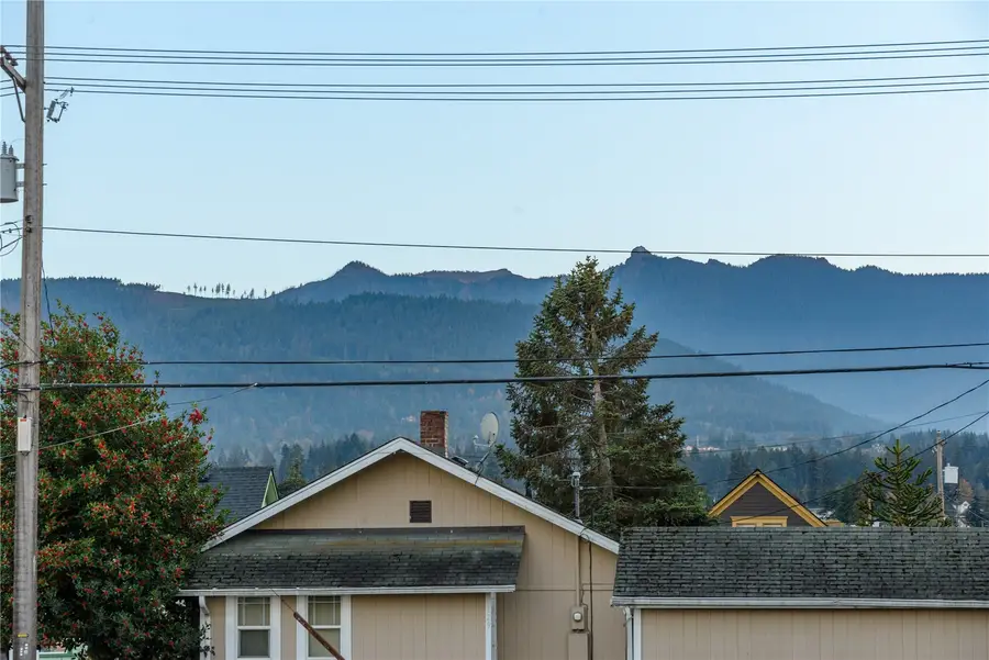130 W Second St, Port Angeles, WA 98362 - #2