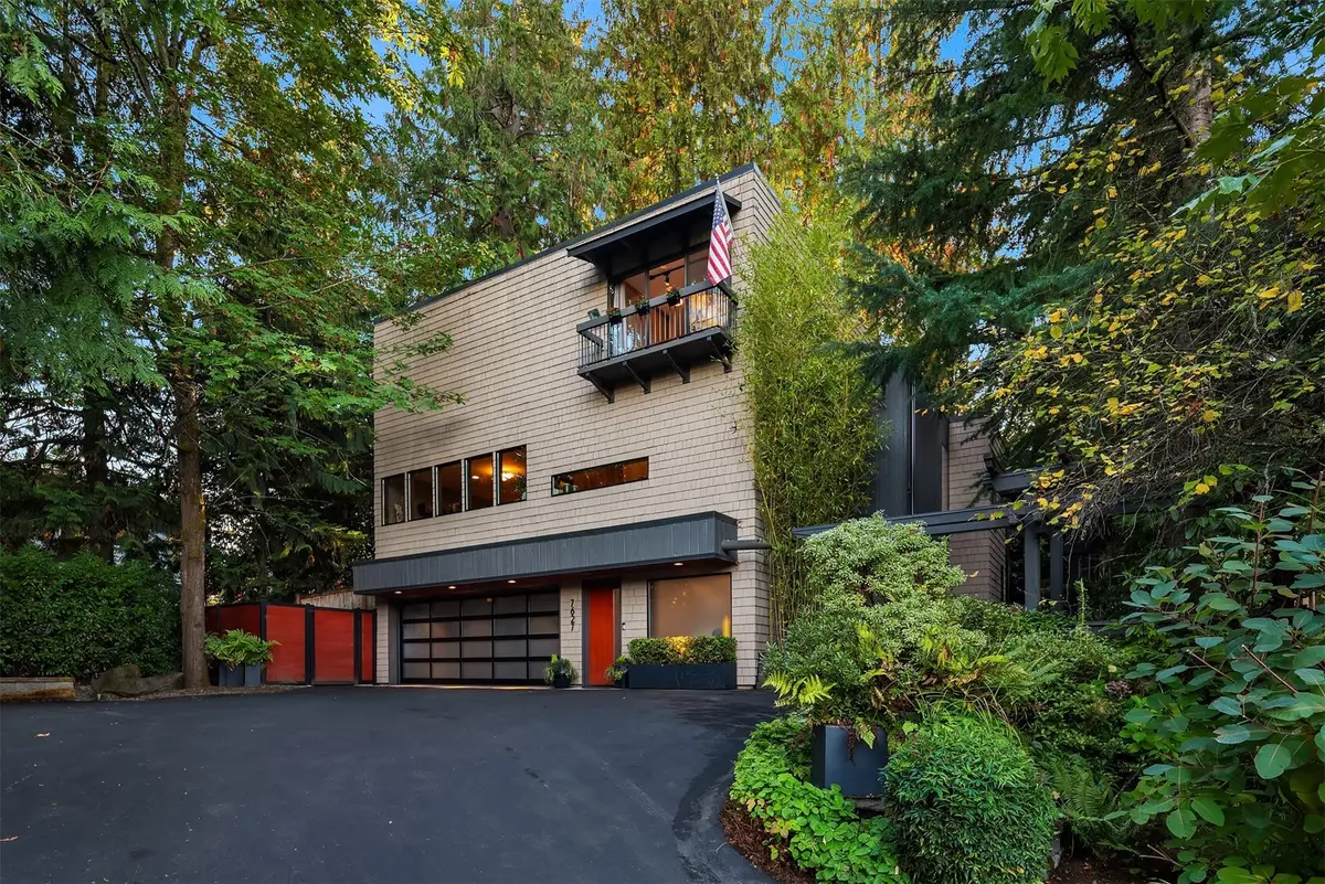 7627 SE 22nd Street, Mercer Island, WA 98040 - #1
