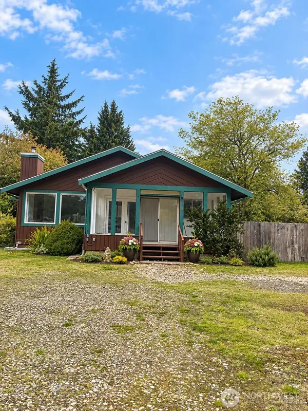 319 Mizzen Street Nw, Ocean Shores, WA 98569