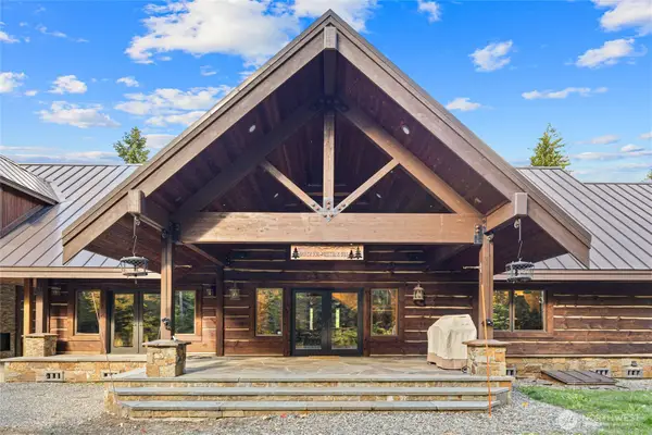 770 Kachess River Road, Easton, WA 98925