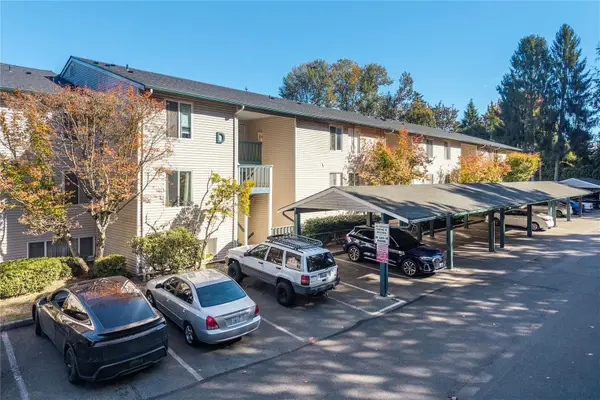 17431 Ambaum Boulevard S #D9, Burien, WA 98148