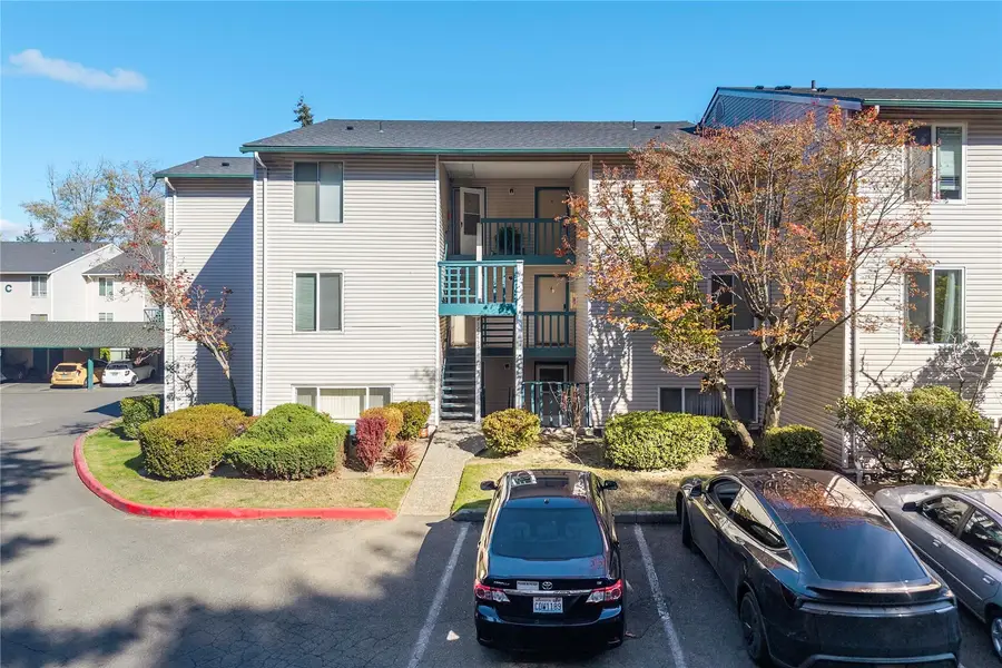 17431 Ambaum Boulevard S #D9, Burien, WA 98148 - #2
