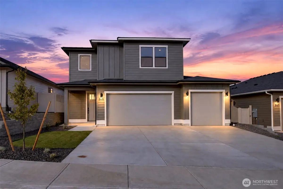 563 S Oasis Loop, East Wenatchee, WA 98802 - #1