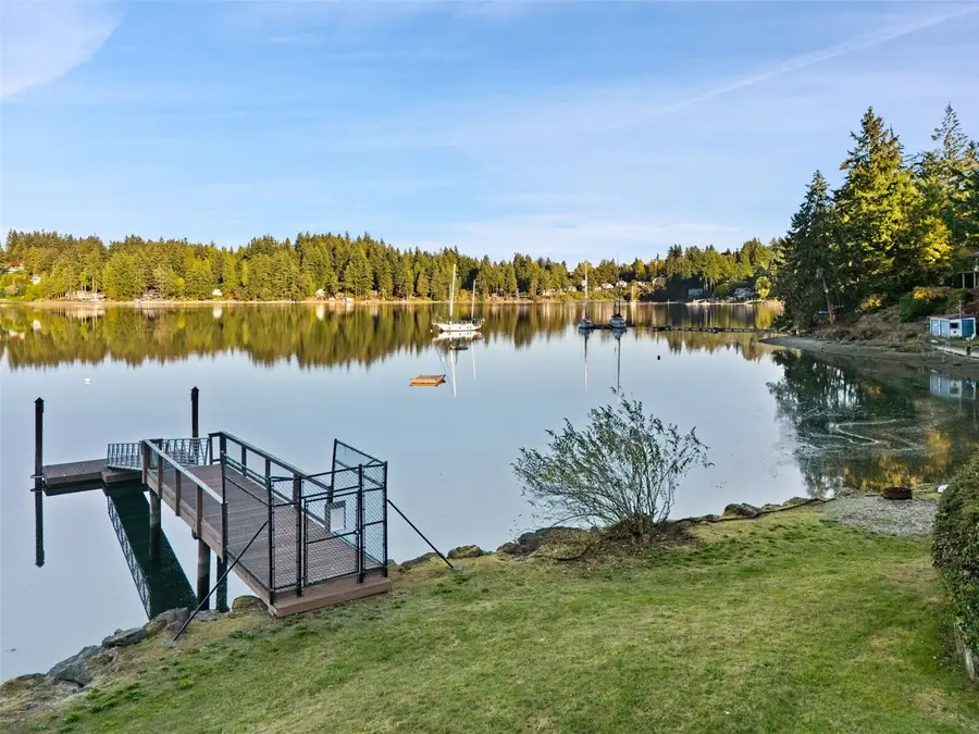 924 Shorewood Drive #B-21, Bremerton, WA 98312 - #2