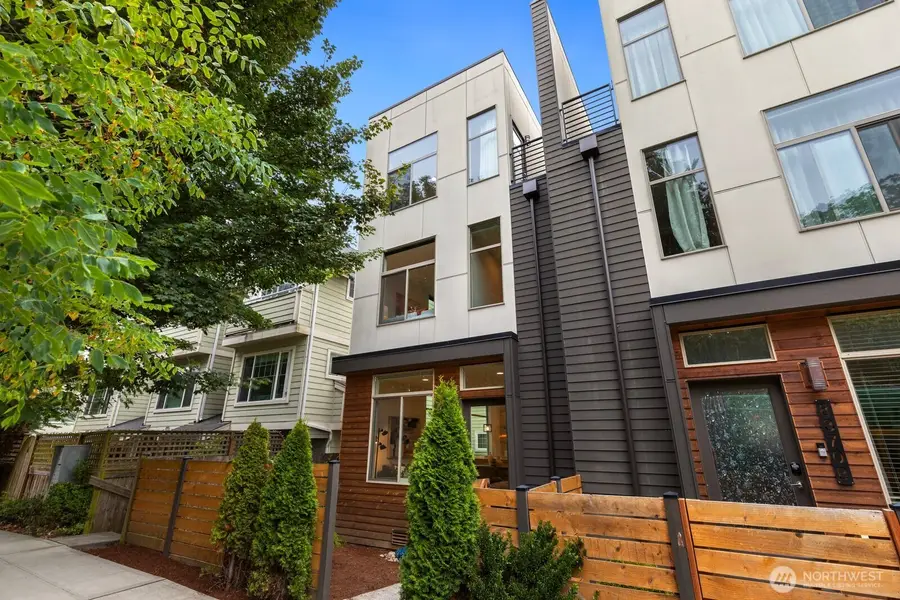 8370 Loyal Way Nw #C, Seattle, WA 98117 - #3