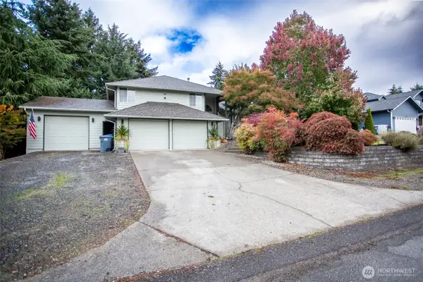 7015 184th Street Ct E, Puyallup, WA 98375