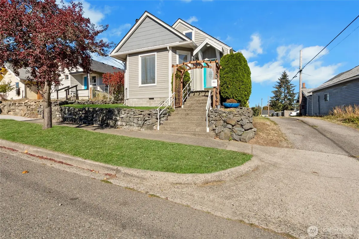 4915 N 43rd Street, Tacoma, WA 98407 - #1