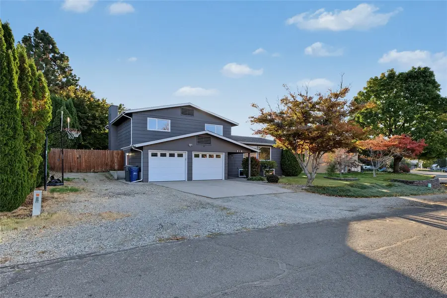 819 N Jennifer Lane, East Wenatchee, WA 98802 - #3