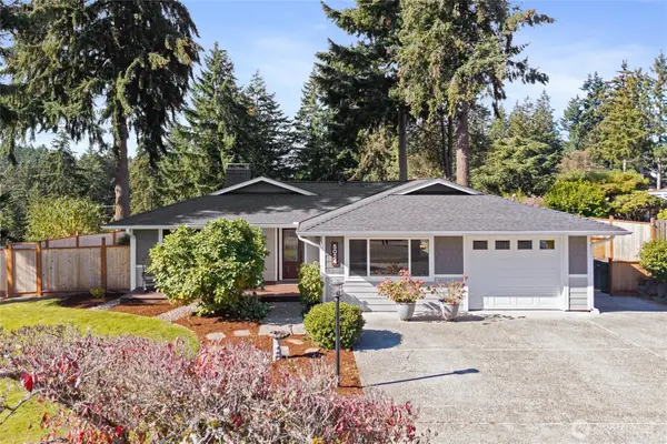 5024 66th Avenue W, University Place, WA 98467