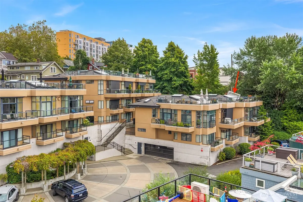 80 E Roanoke Street #2, Seattle, WA 98102 - #1