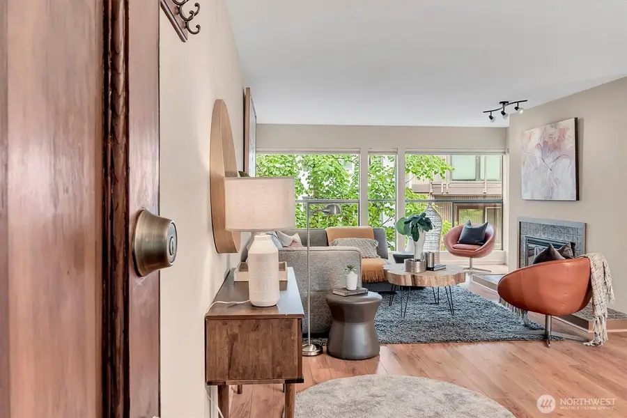 5025 California Avenue Sw #406, Seattle, WA 98136 - #3