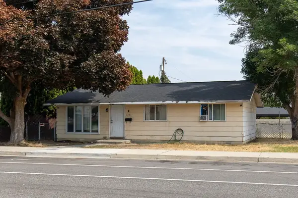 1223 Methow Street, Wenatchee, WA 98801