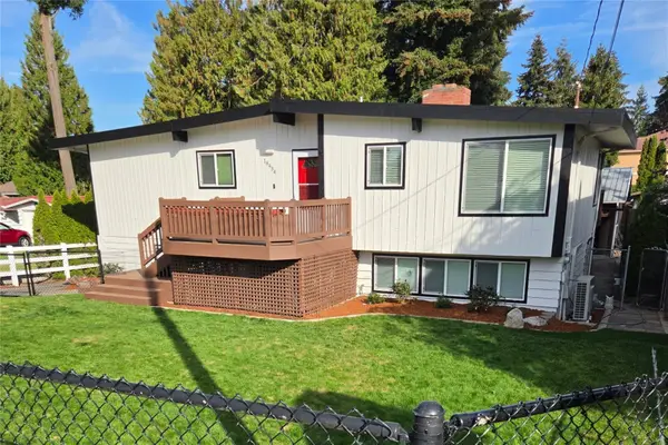 18434 42nd Avenue S, SeaTac, WA 98188