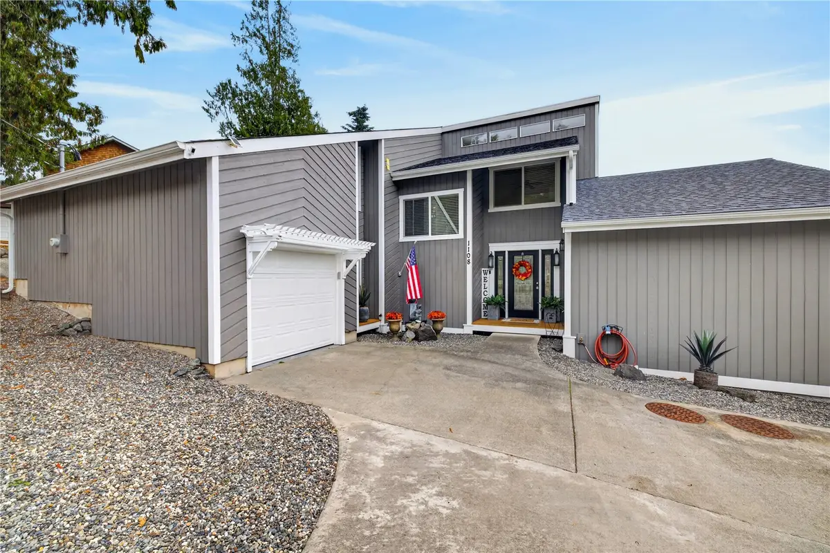 1108 Halsey Drive, Coupeville, WA 98239 - #1