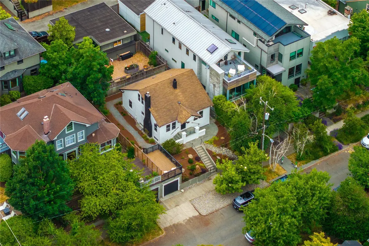 1509 4th Avenue W, Seattle, WA 98119 - #1