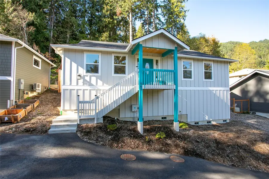 565 Rainbow Drive, Sedro Woolley, WA 98284 - #2