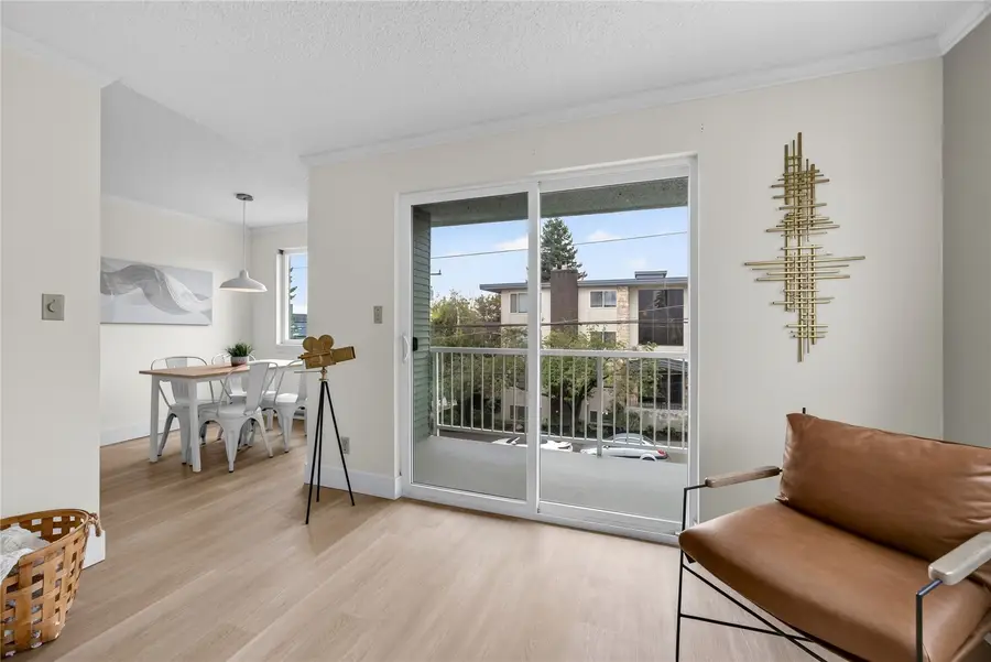 506 N 45th Street #302, Seattle, WA 98103 - #2