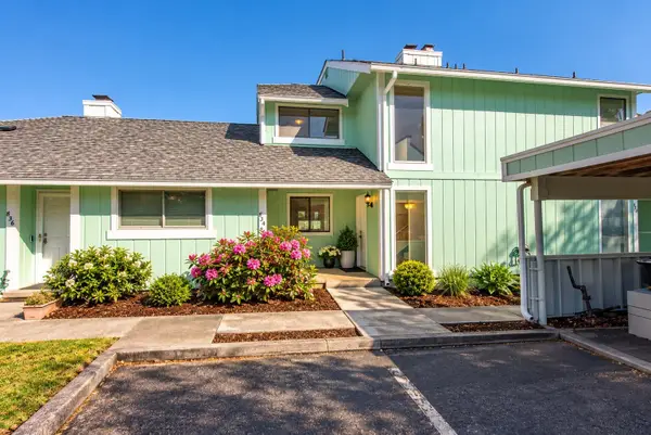 834 N Canterbury Court #303, Sequim, WA 98382