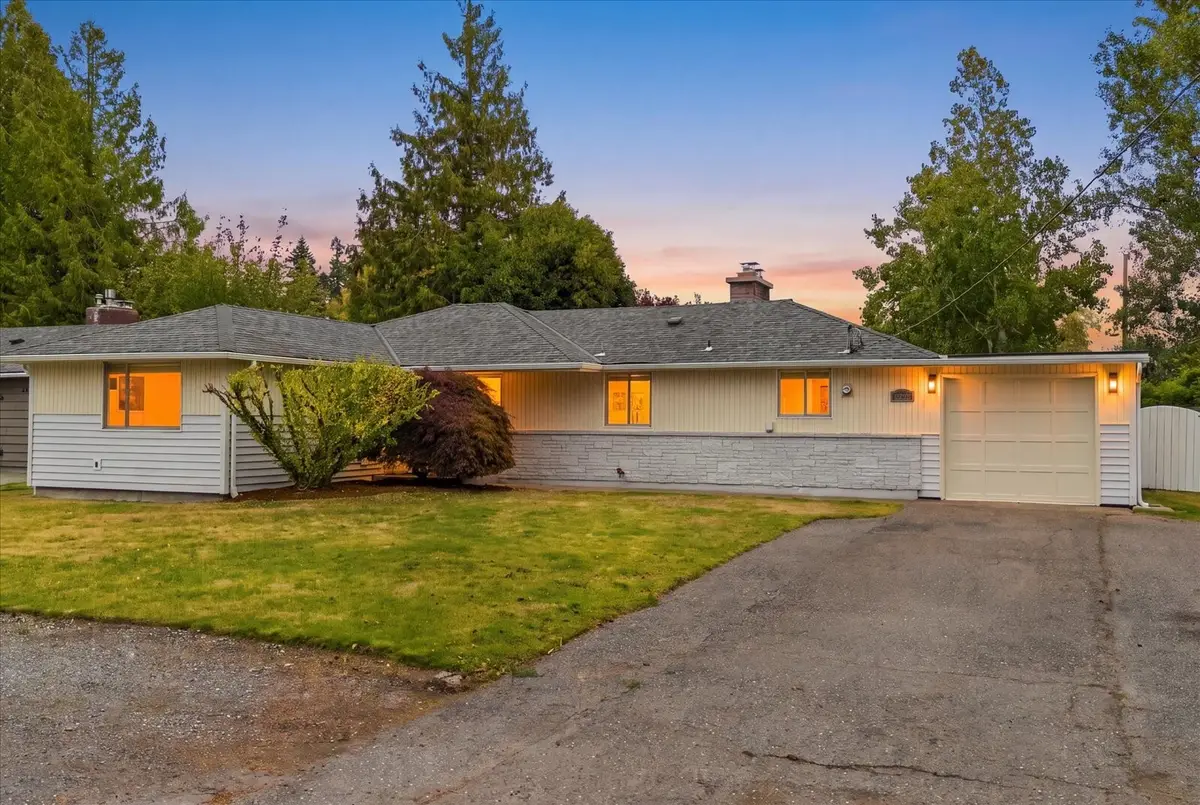 23107 84th Avenue W, Edmonds, WA 98026 - #1