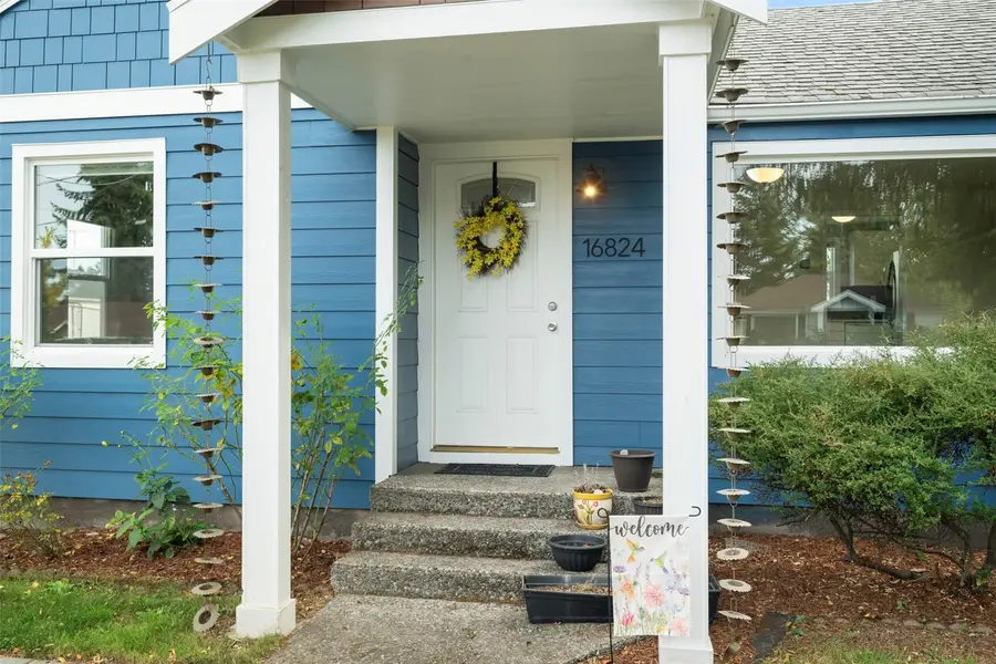 16824 37th Avenue S, Seatac, WA 98188 - #2