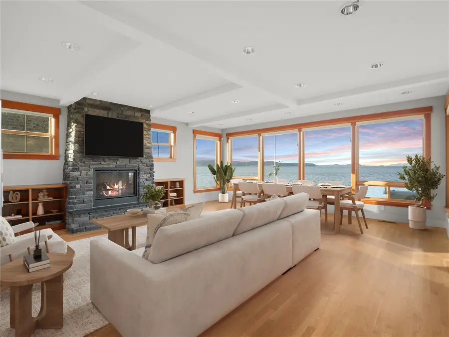 28 W North Camano Drive, Camano Island, WA 98282 - #3