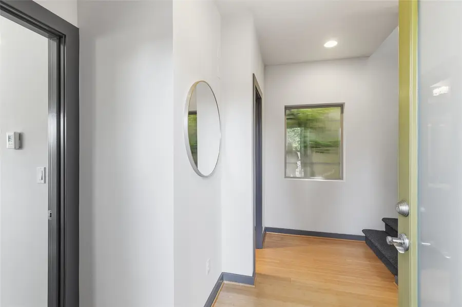 2105 N 89th Street, Seattle, WA 98103 - #3