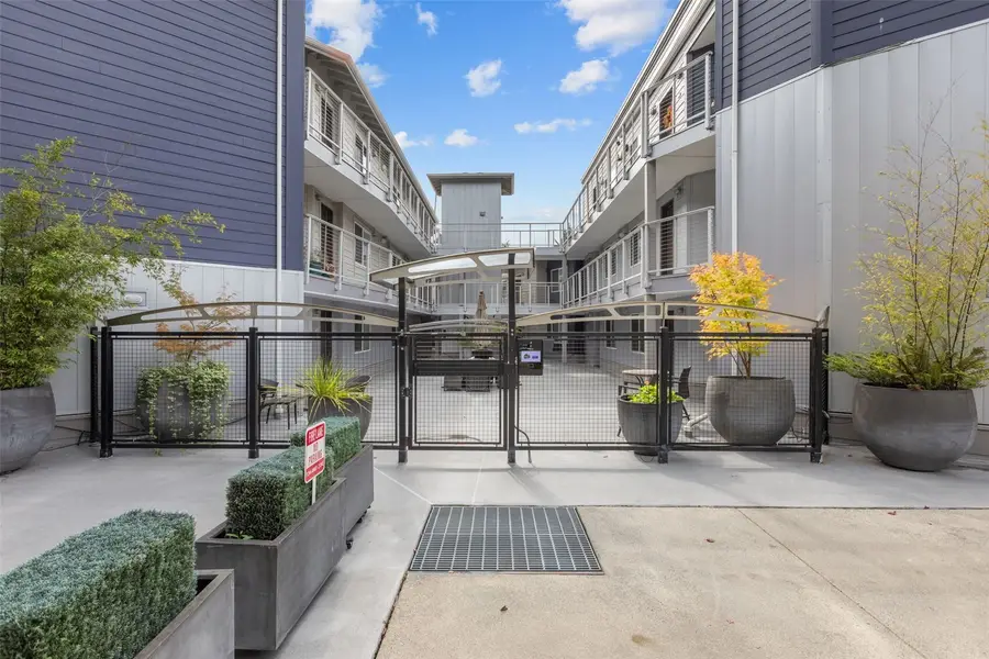 11920 98th Avenue Ne #301, Kirkland, WA 98034 - #2