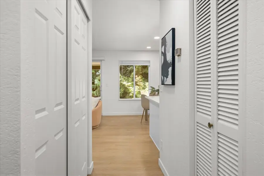 11637 100th Avenue Ne #2C, Kirkland, WA 98034 - #3
