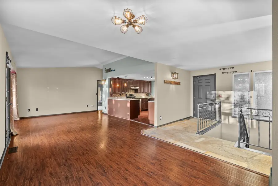 1531 Vista Drive, Puyallup, WA 98372 - #2