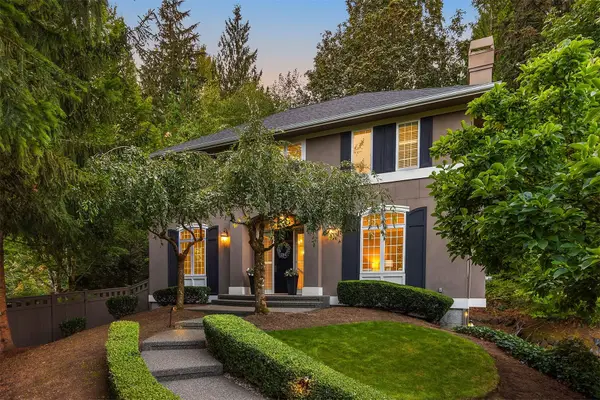 4963 162nd Place Se, Bellevue, WA 98006