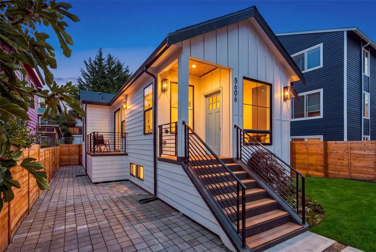 5606 11th Avenue Ne, Seattle, WA 98105 - #1