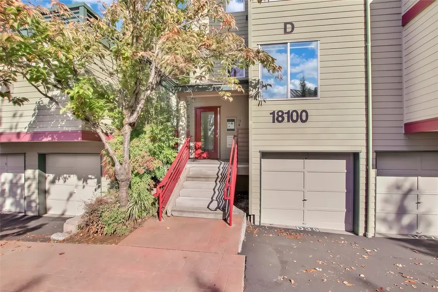 18100 15th Avenue Ne #D120, Shoreline, WA 98155 - #3