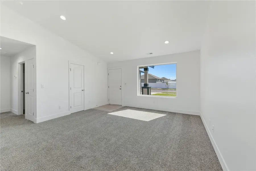 330 N Sandy Loop, Moses Lake, WA 98837 - #3