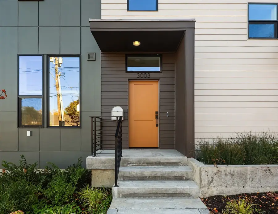 3003 S Dakota Street, Seattle, WA 98108 - #2