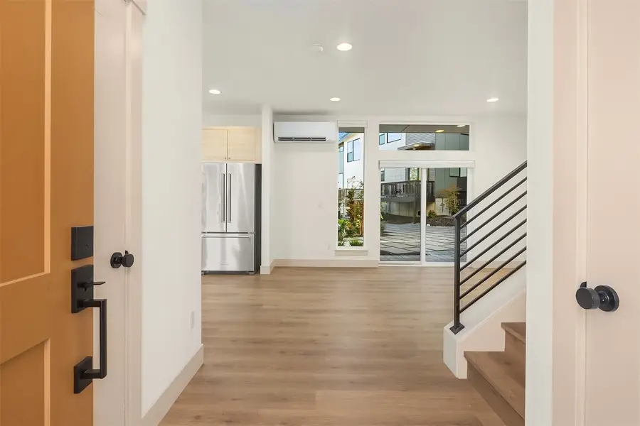 3003 S Dakota Street, Seattle, WA 98108 - #3