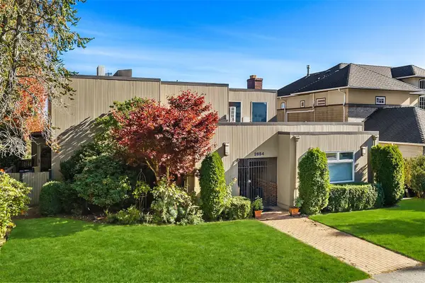 2654 39th Avenue W, Seattle, WA 98199