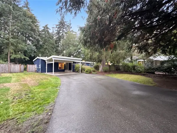 10401 130th Street, Kirkland, WA 98034