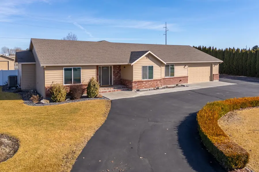 5766 NE Ridgeview Drive Loop, Moses Lake, WA 98837 - #2