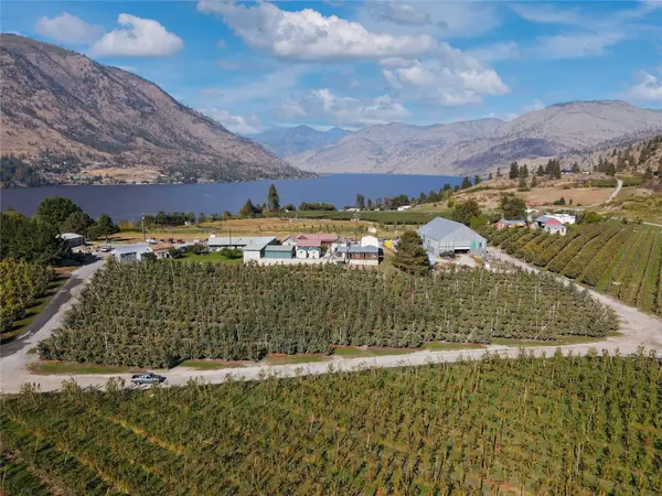854 Greens Landing, Manson, WA 98831