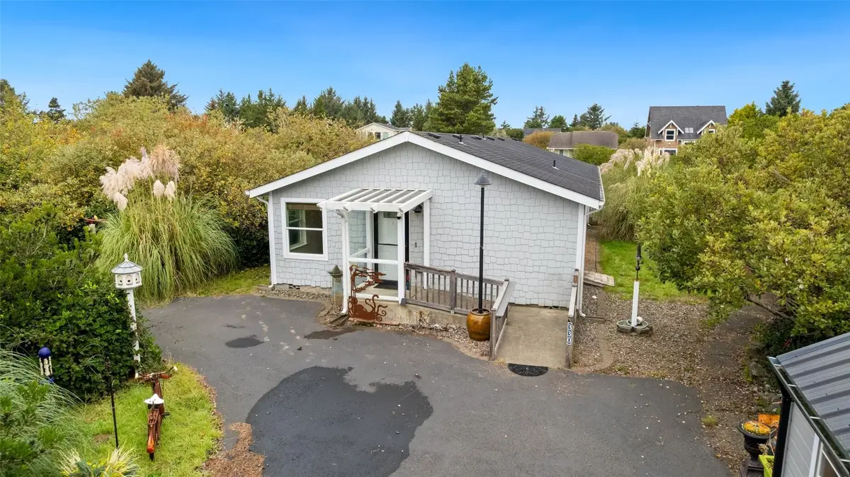 330 Otsego Street Sw, Ocean Shores, WA 98569 - #1