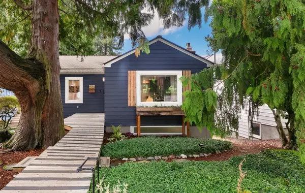 9219 5th Avenue Ne, Seattle, WA 98115