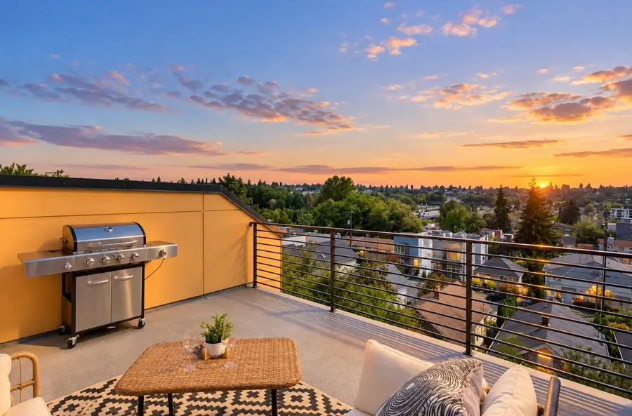 1546 Sturgus Avenue S, Seattle, WA 98144 - #2