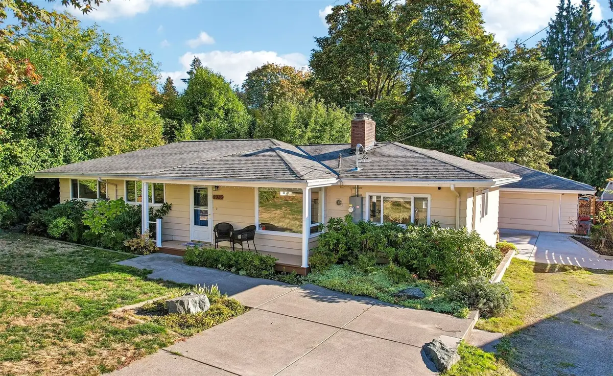 2335 NE 12th Street, Renton, WA 98056 - #1