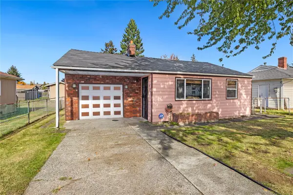 1207 Violet Meadow Street S, Tacoma, WA 98444