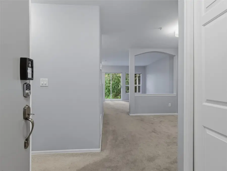 18501 SE Newport Way #H136, Issaquah, WA 98027 - #3