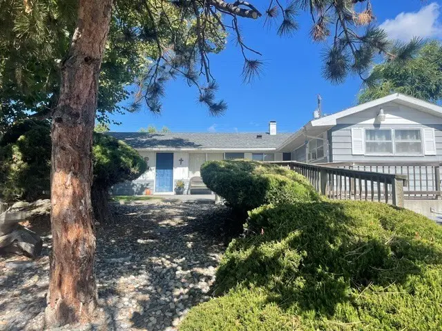 324 N Dale Road, Moses Lake, WA 98837 - #1